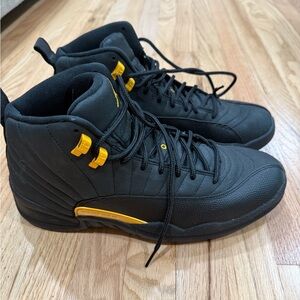 Selling these 12 Retro Black Taxi